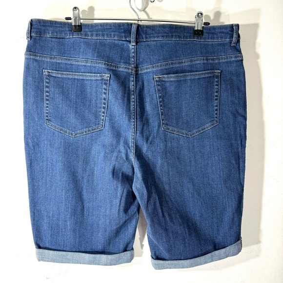 2/$35 LOGO Lori Goldstein 5-Pocket Denim Bermuda Shorts - Picture 5 of 8